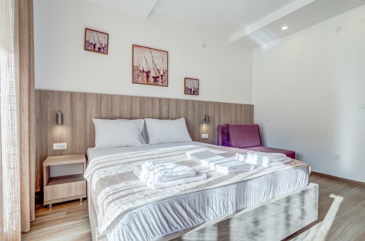 Adriatik Lux * Budva